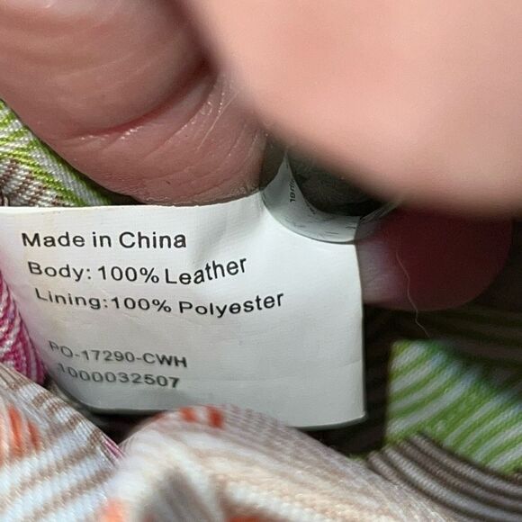 The Sak Simplistic Crossbody Black Leather Bag - Picture 11 of 13